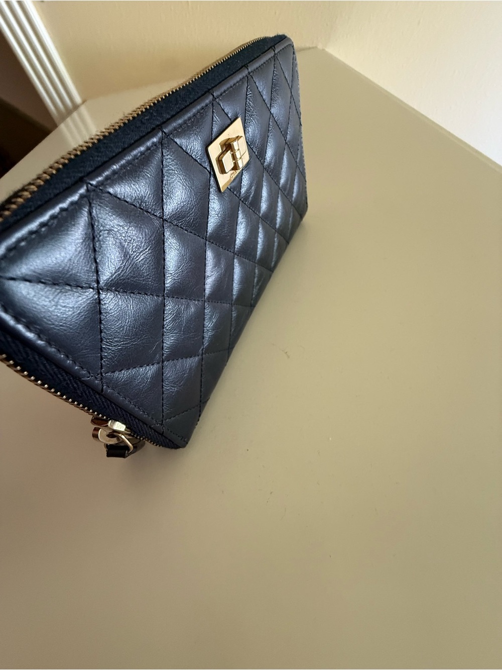 Chanel Reissue long zipper wallet second hand - Picture 14 of 14